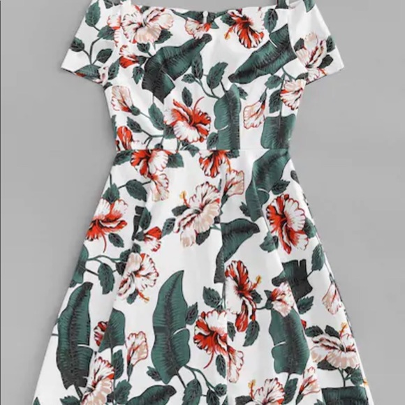 Tropical Print Cold Shoulder Dress - Picture 2 of 4